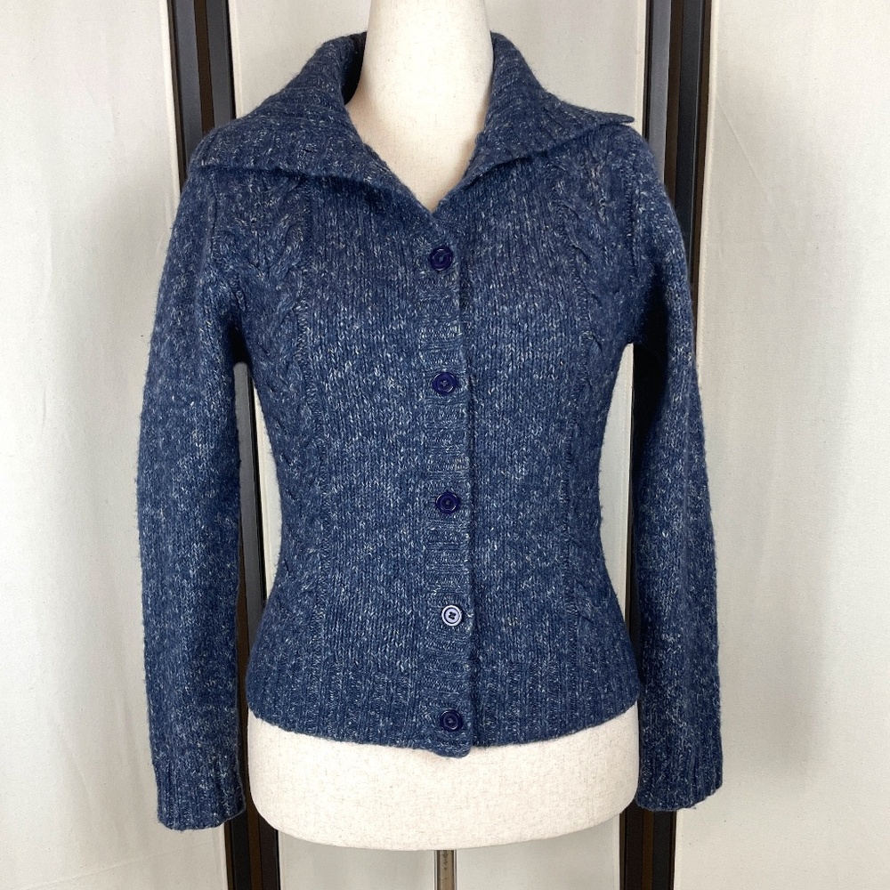 L.L.Bean Cardigan Cable Knit Blue Button Wool Blend Size XS Beautiful and Soft!